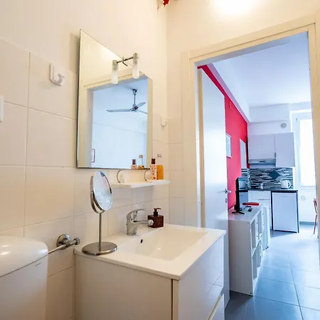 Mono Sl4 In Centro Di Fronte All'acquario 200mt Apartment Genoa