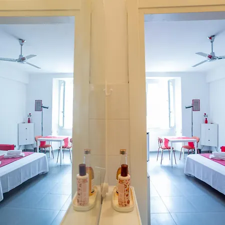 Mono Sl4 In Centro Di Fronte All'acquario 200mt Apartment *