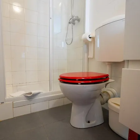 Apartment Mono Sl4 In Centro Di Fronte All'acquario 200mt