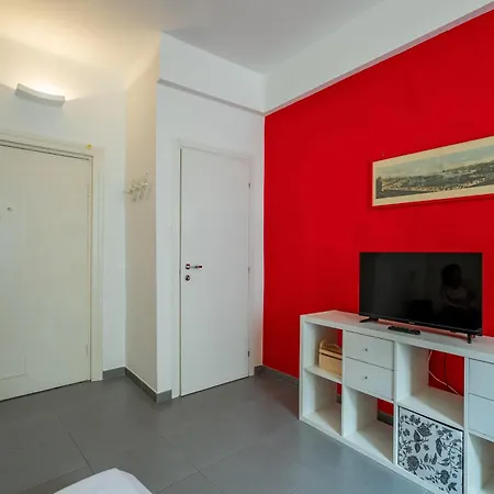 Apartment Mono Sl4 In Centro Di Fronte All'acquario 200mt *